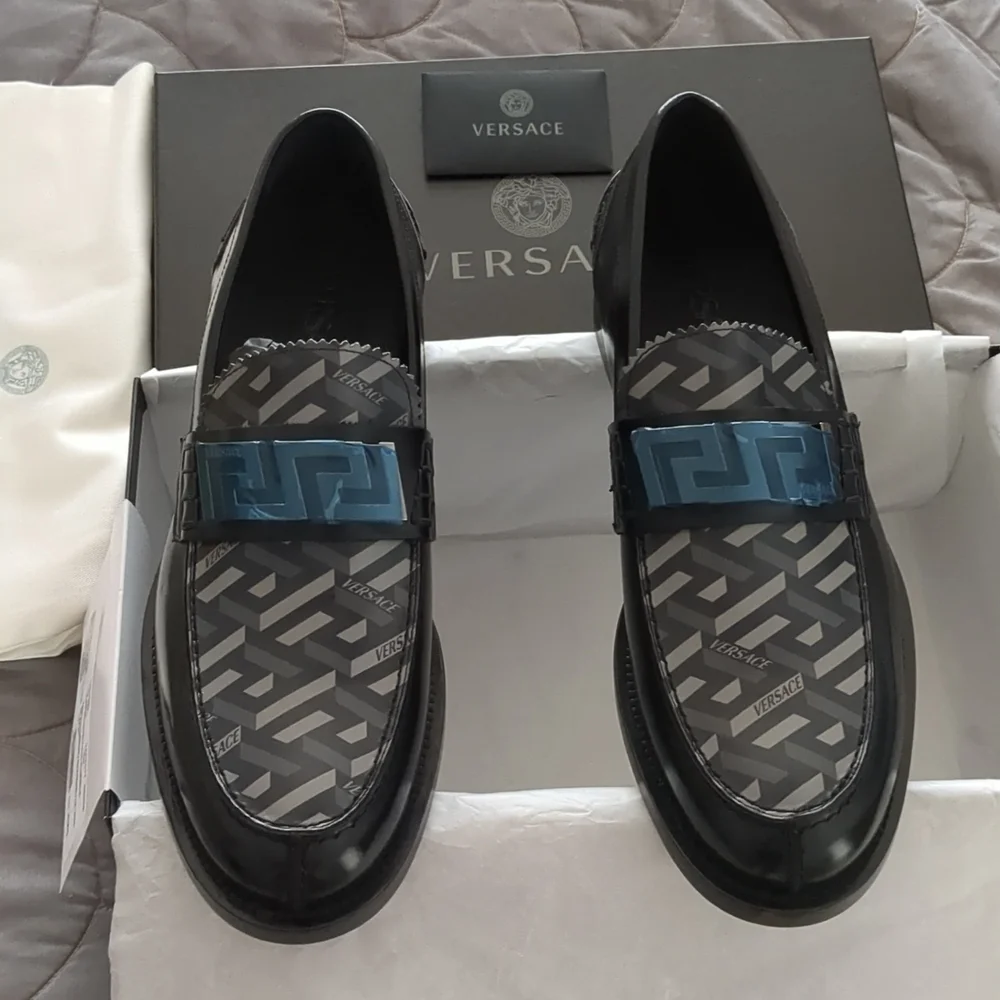 New Versace Greca Loafer 42 9 shoes - Picture 1 of 7